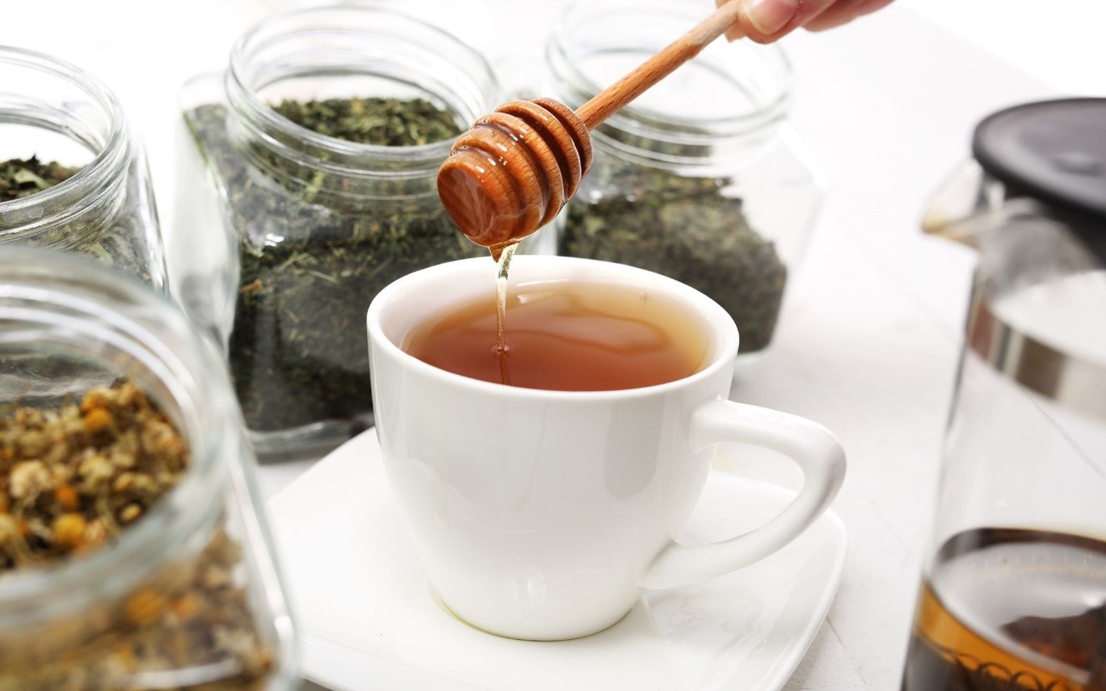 11 Tasty Alternative Ways To Sweeten Tea Without Sugar